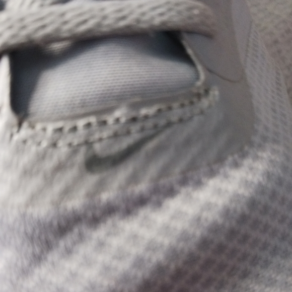 Men's Nike Tavas - Picture 5 of 6